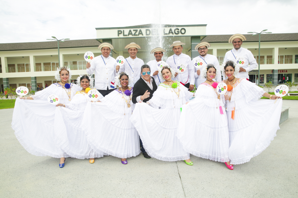 El pasado 19 de Noviembre de 2016 se llevó a cabo el evento de Inauguración del nuevo Centro Comercial ubicado en Ciudad del Lago, Las Cumbres. Durante el mismo tuvimos la